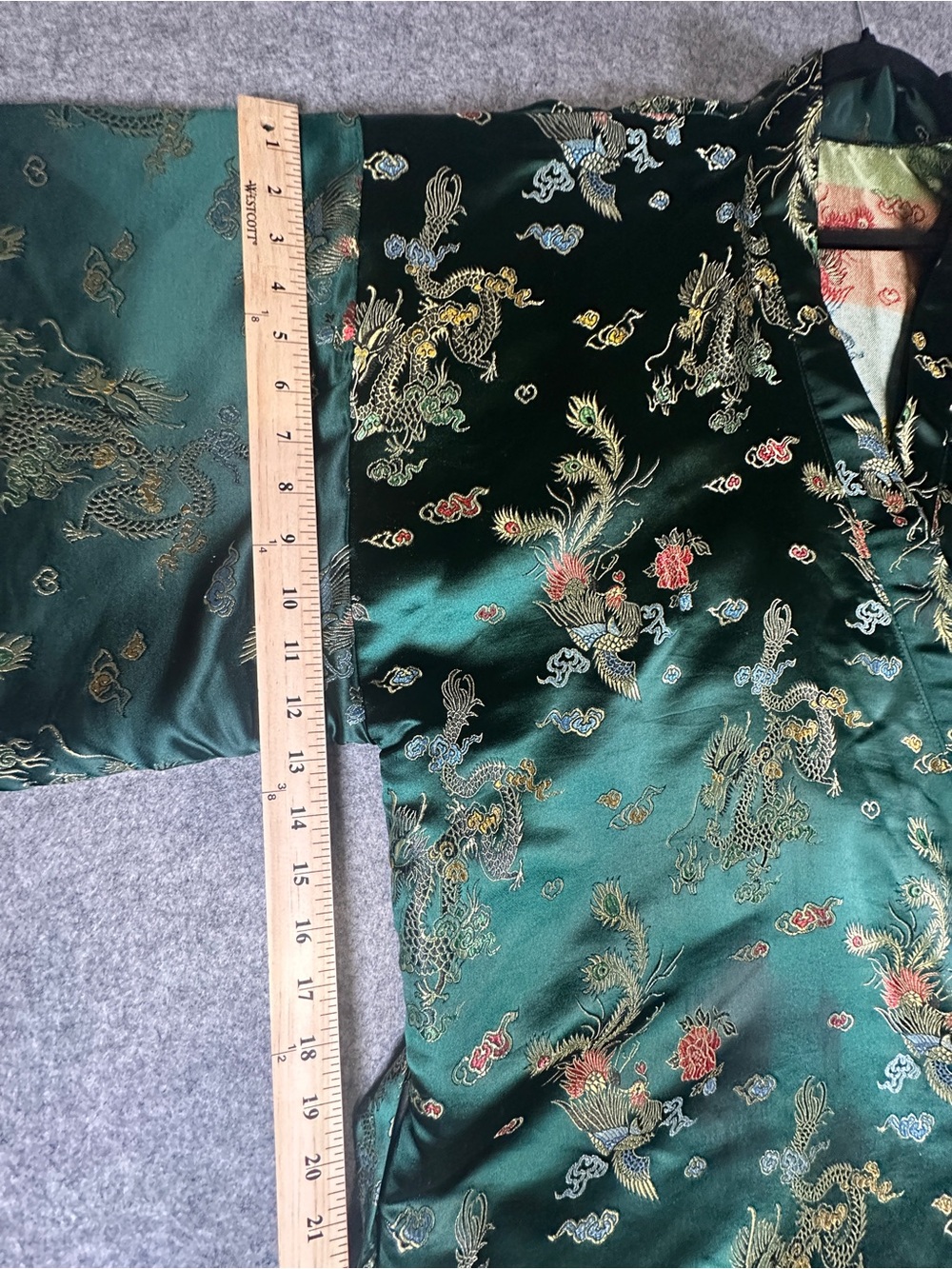 Emerald Green Floral Satin Wrap Coat Kimono - Picture 12 of 13